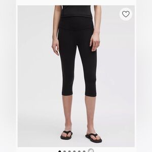 Lululemon Align High Rise Crop 17”